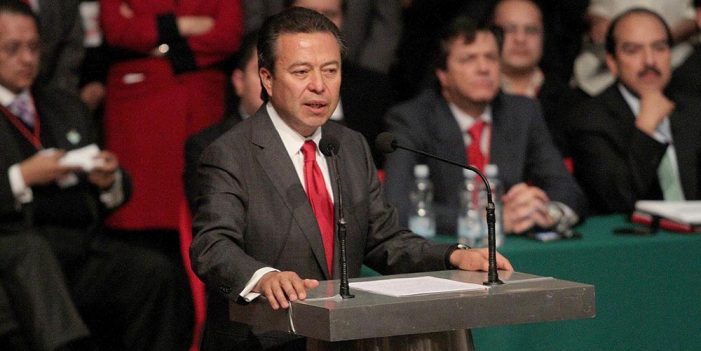 PRI oficializa su propuesta de eliminar financiamiento público a partidos
