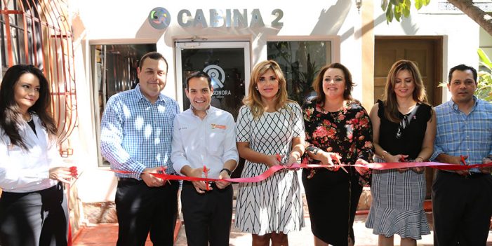 Celebra Gobernadora 35 aniversario de Radio Sonora