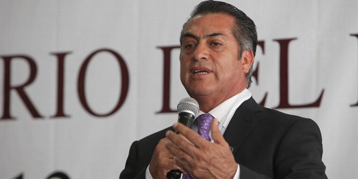 “El Bronco” pide al INE facilitar recolección de firmas