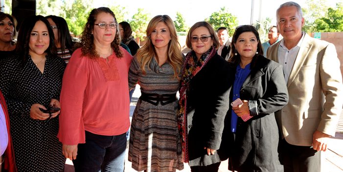 Reconoce Gobernadora a maestros comprometidos con la evaluación