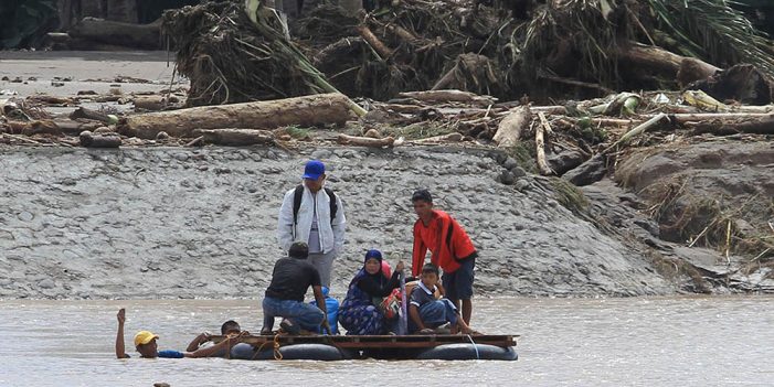 Consideran 133 muertos y 160 desaparecidos por tormenta en Filipinas