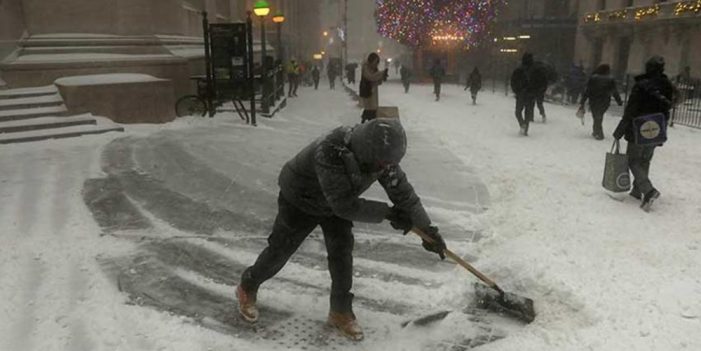 Intensa nevada cae sobre Nueva York