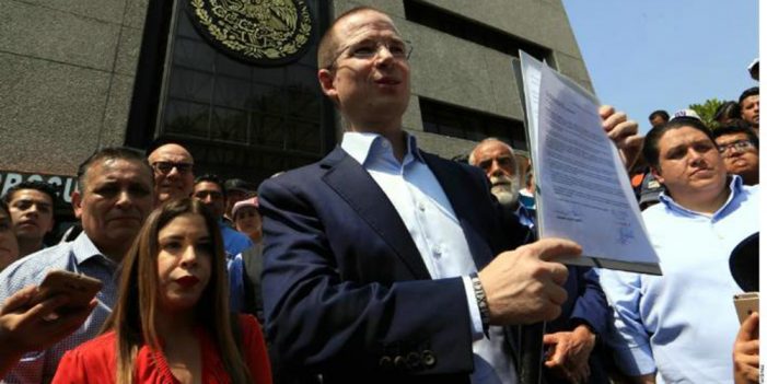 Exige Anaya a EPN sacar las manos del proceso electoral