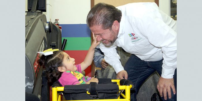 Apoyo total a discapacitados ofrece Freig Carrillo