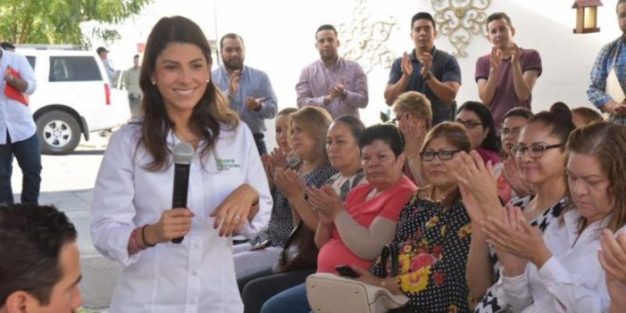 Por leyes más incluyentes se pronunció Sylvana Beltrones