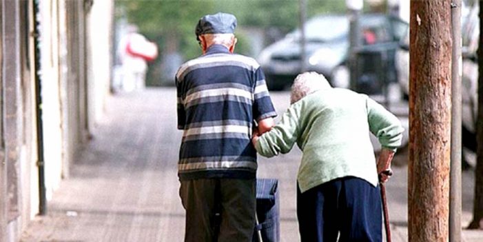 Adultos Mayores: Pobres y sin pensiones en México