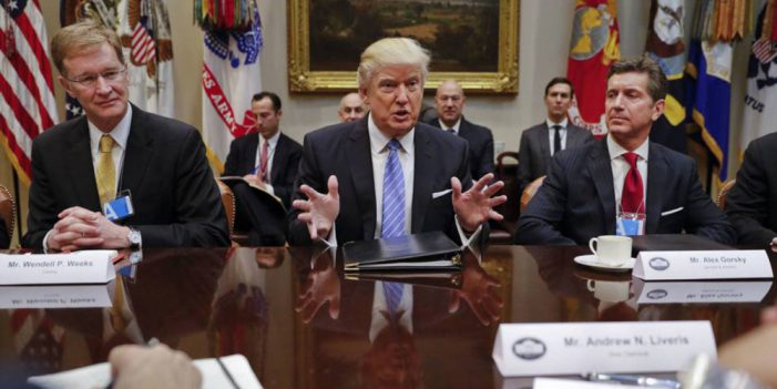 Trump felicita a México y Canadá por acuerdo “histórico”