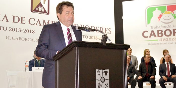 Reconoce Librado Macías falta de capacidad ante inseguridad