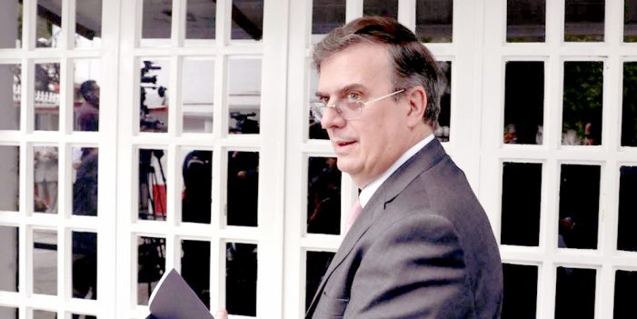 Comparte Ebrard lista de invitados a toma de posesión de AMLO