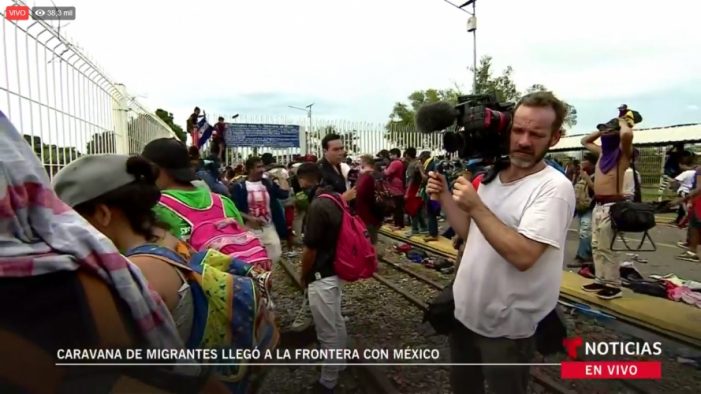 México recibe con gas lacrimógeno a caravana de Migrantes