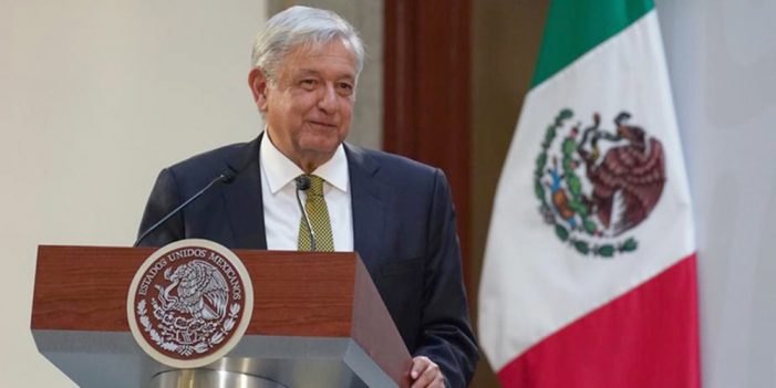 López Obrador devuelve más de 22 mil pesos de su primera quincena como Presidente de México