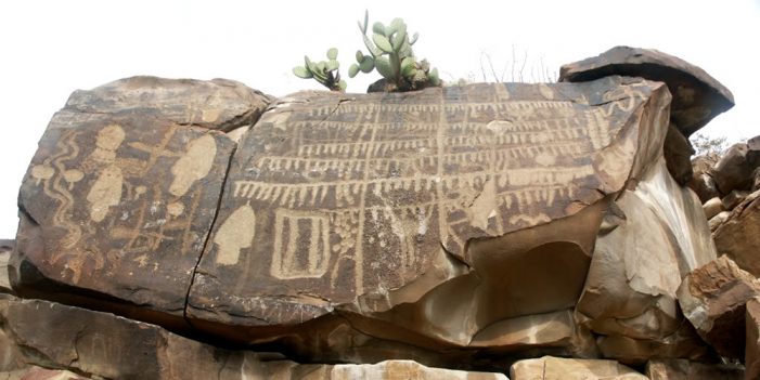 Petrograbados; Vestigios históricos encontrados en Mina, Nuevo León