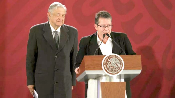 Respeto a audiencias, promete Villamil en Sistema de Radiodifusión