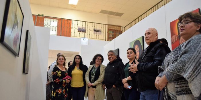 Inaugura Imfoculta galería “Colores sin fronteras”