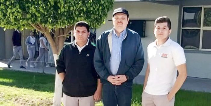 Se preparan alumnos del Cobach para Olimpiada Nacional de Informática