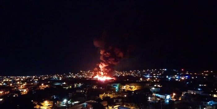 Se incendia “tarimera” en terrenos de la familia Pujol