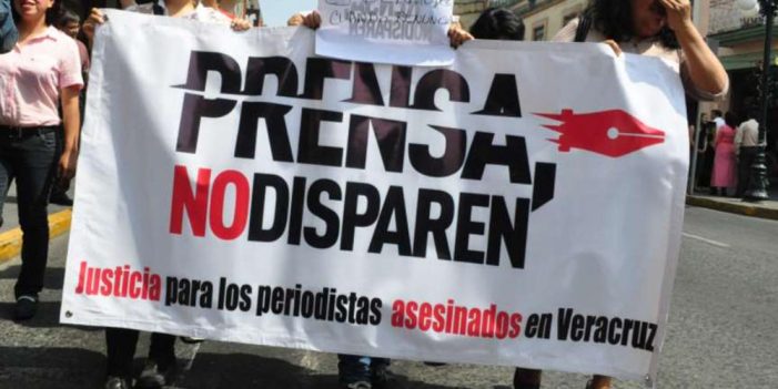 “Somos prensa, no disparen”, claman periodistas en Veracruz