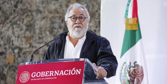 Anuncia Alejandro Encinas investigación de funcionarios y jueces por caso Ayotzinapa