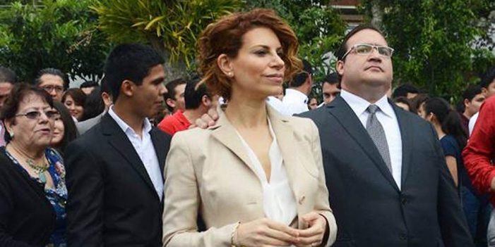 KARIME MACÍAS; una mujer convencida que merecía abundancia