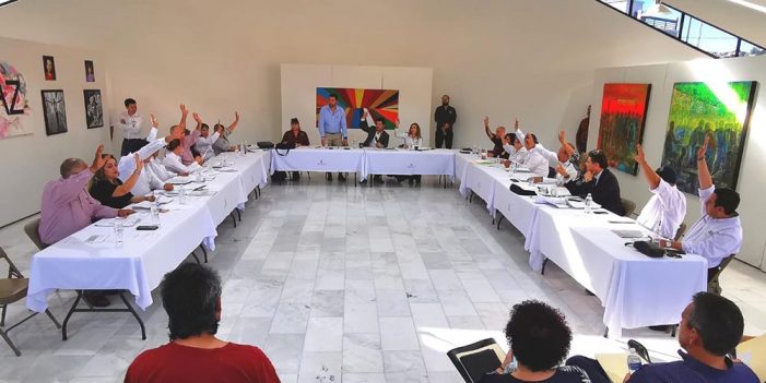 Avala Mayoría en Cabildo trabajo de Contralor municipal