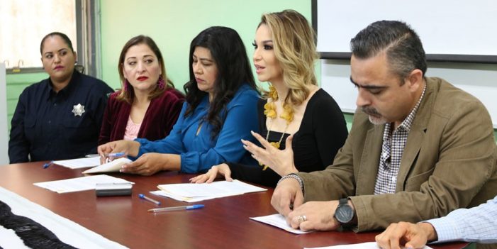 Preside Linda Pivac instalación de grupo municipal para prevención de embarazos en adolescentes