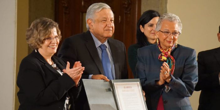 López Obrador enviará terna de mujeres para Suprema Corte
