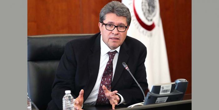 Morena sanciona a Monreal por vicios en elección de Presidencia del Senado