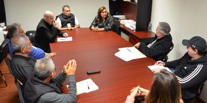 Atiende Leticia Calderón a concesionarios de transporte