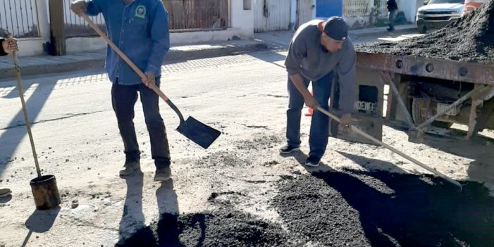 Gobierno municipal reinicia programa de bacheo
