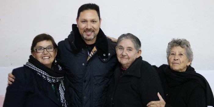 Anuncia Kiko Munro unidad de transporte para integrantes de INAPAM