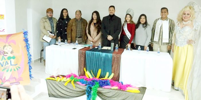 Encabeza alcalde presentación de carnaval “Viva Peñasco 2020”