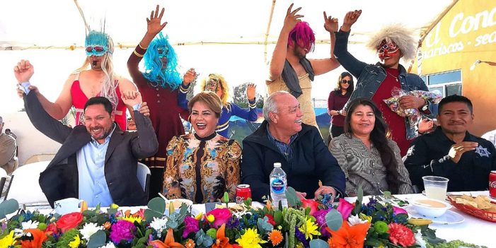 Inaugura Kiko Munro “Carnaval viva Peñasco 2020”
