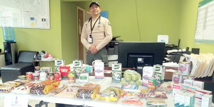 Instalan centro de acopio de productos no perecederos