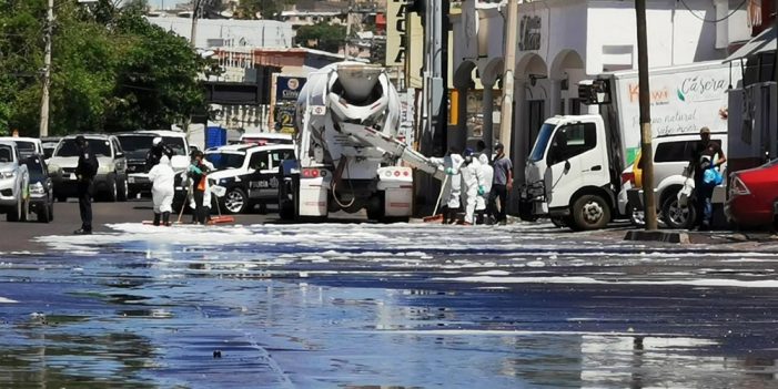 Inicia sanitización de calles y espacios públicos