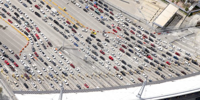 Era más fácil confinar a viajeros