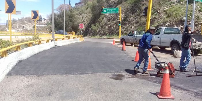 Mejoran vialidades con programa de rehabilitación de calles