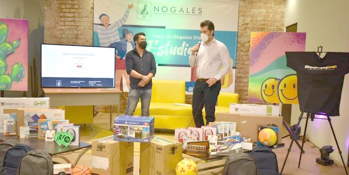 Festejan a Estudiantes de Nogales