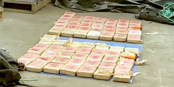 Caen en Aduana 130 kilos de “coca”