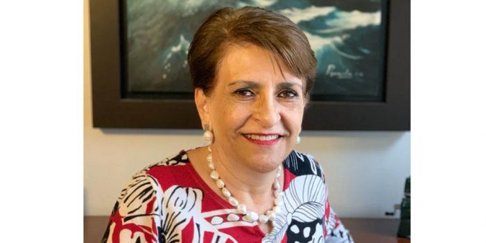 Norma Becerra Pocoroba es elegida presidenta del Consejo nacional directivo de la Amanac