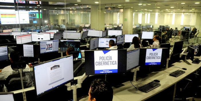 Analiza Unidad cibernética información falsa en redes