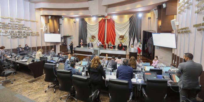 Aprueba el pleno Ley que regula el uso de cubre bocas