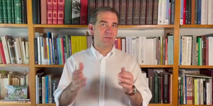 INE pide a López Obrador respetar las reglas