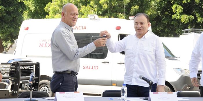 Promete Durazo atención digna en Salud