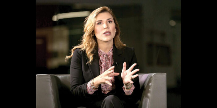 Condena Gobernadora de Baja California asesinato de reportero gráfico