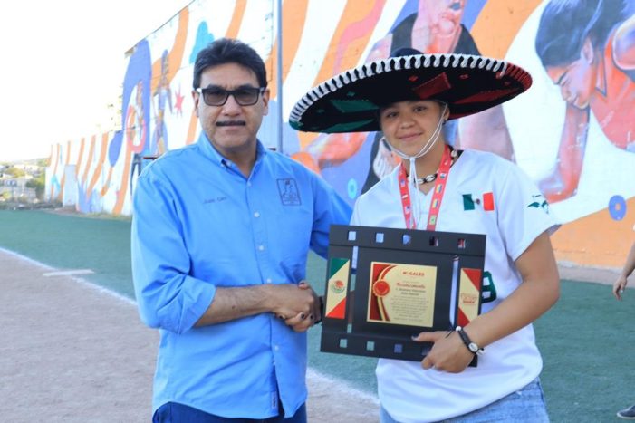 Nogalenses piden a Dios por salud de Xiomara Félix