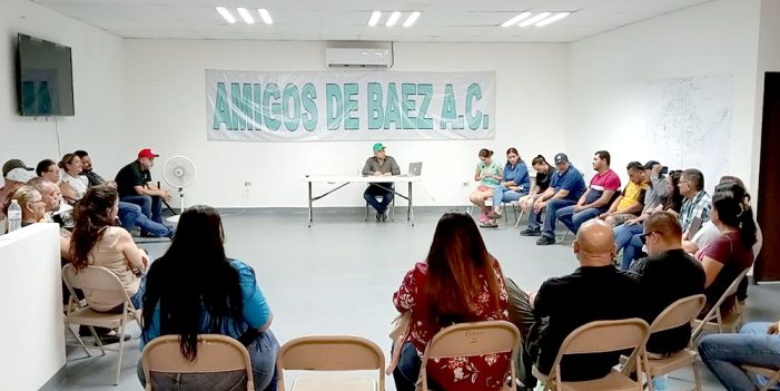 Discuten Báez y sus amigos por dos regidurías