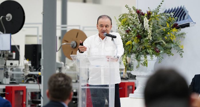 Gobernador Durazo fortalece alianza estratégica con industria aeroespacial